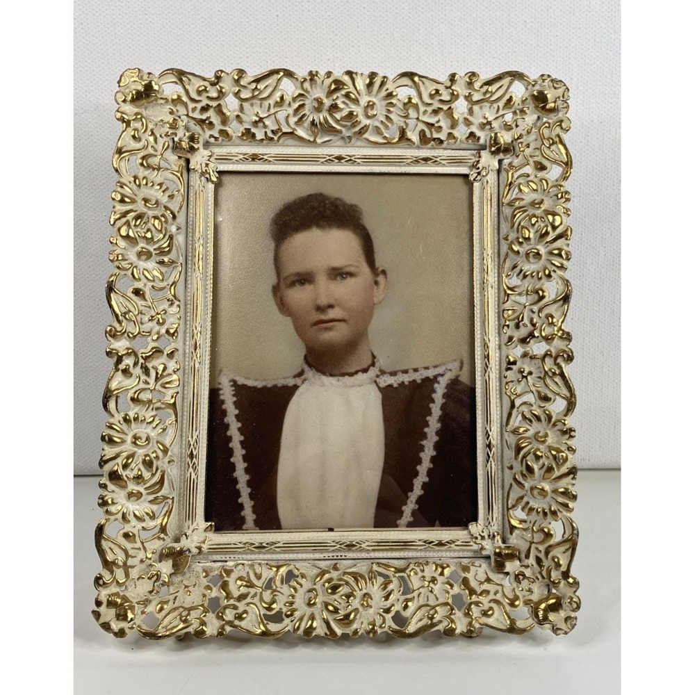 PHOTO FRAME Vtg 1940's Metal Floral Gold-White Filigree Tabletop 6"x4.75"